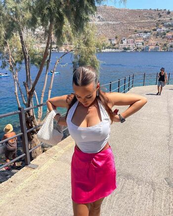 Full leaked Lou paul private photo