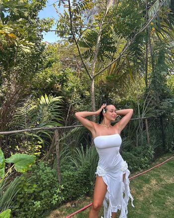 Full leaked Lou paul private photo