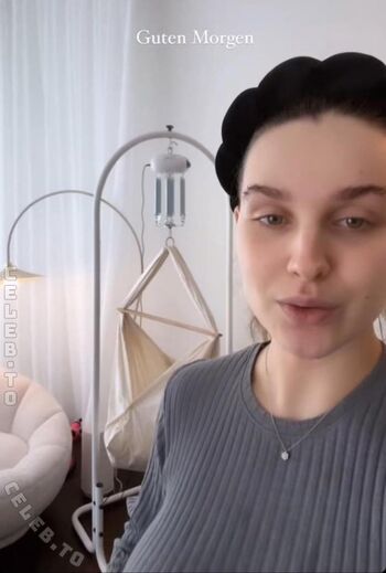 Full leaked Louisa jindaoui private photo