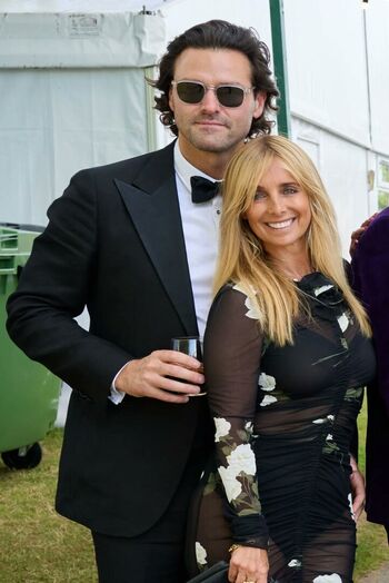 Full leaked Louise redknapp private photo