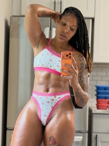 Full leaked Lovemeek private photo