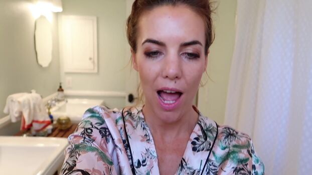 Full leaked Lovesweatfitness private photo