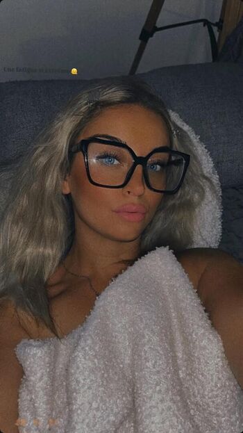 Full leaked Lowreline private photo