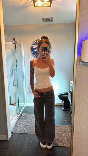 Full leaked Lshannah private photo