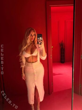 Full leaked Luana vjollca private photo