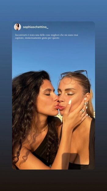 Full leaked Luciaeliardo private photo