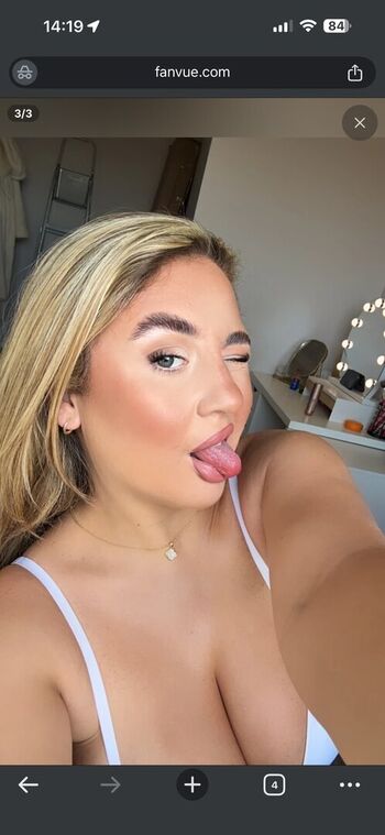 Full leaked Lucy fairwyn private photo