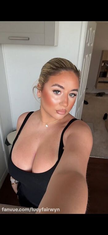 Full leaked Lucy fairwyn private photo