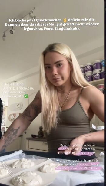 Full leaked Lucy fischer private photo