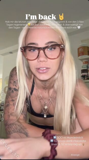 Full leaked Lucy fischer private photo