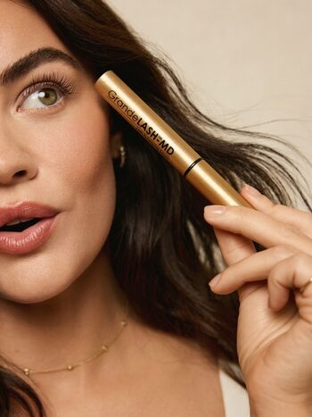 Full leaked Lucy hale private photo