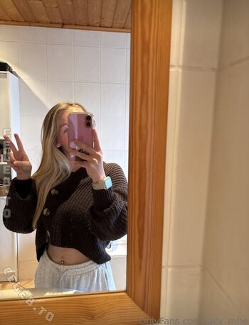 Full leaked Lucy michel private photo