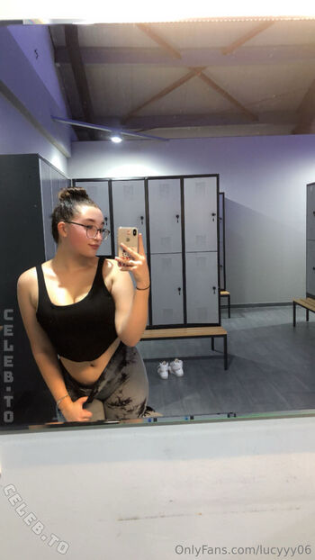 Full leaked Lucyyy  page private onlyfans photo