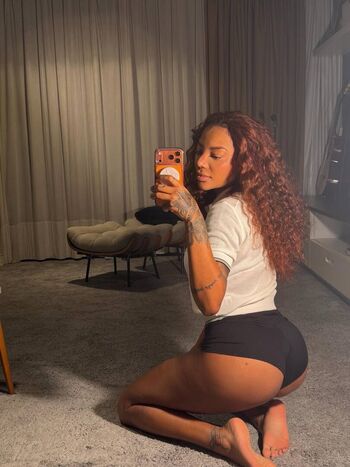Full leaked Ludmilla private photo