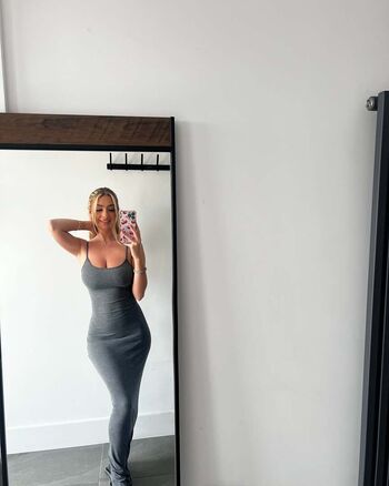Full leaked Lulasmoothie private photo