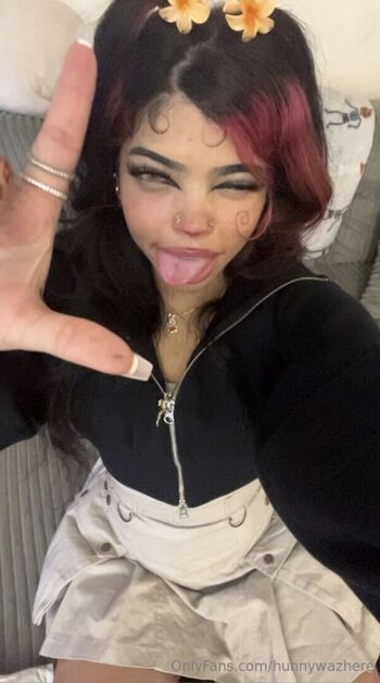 Full leaked Lulhunny page private photo