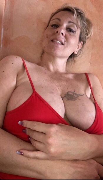 Full leaked Luna green private photo