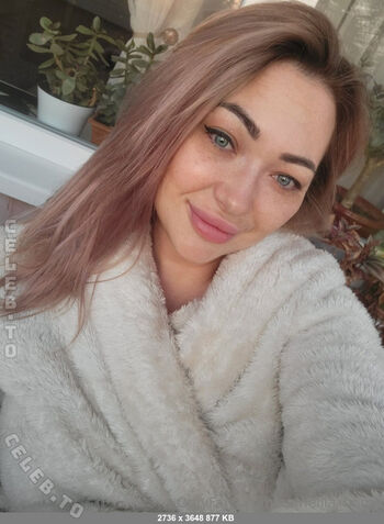 Full leaked Lunaaura page private photo