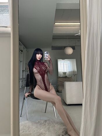 Full leaked Lunakim page private photo