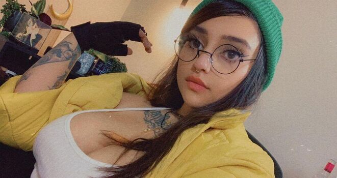 Full leaked Lunargirlx private onlyfans photo