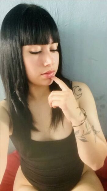 Full leaked Lunasanchez private photo