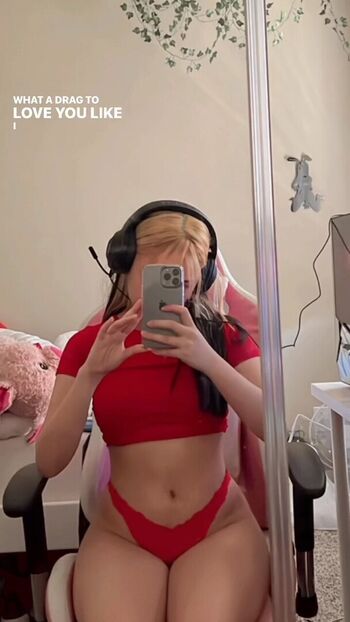 Full leaked Lunaticbunny private photo