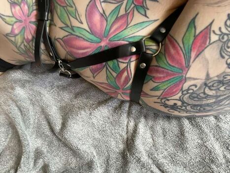 Full leaked Lunaticfireflowerxxx private onlyfans photo