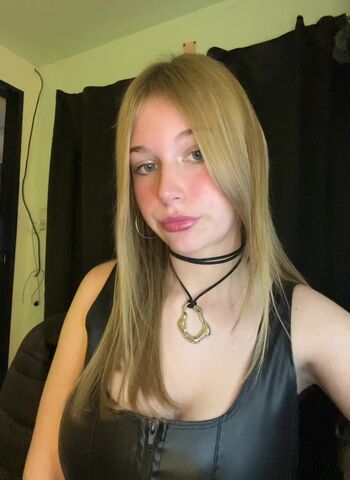 Full leaked Luu dailoff private photo