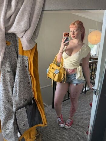Full leaked Luvliii private photo