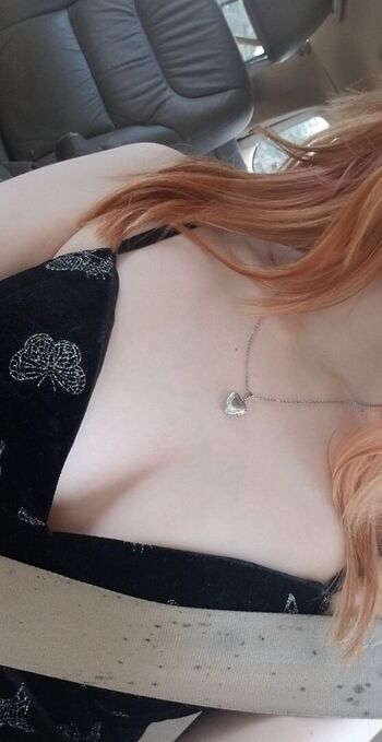 Full leaked Luvmepleas private photo