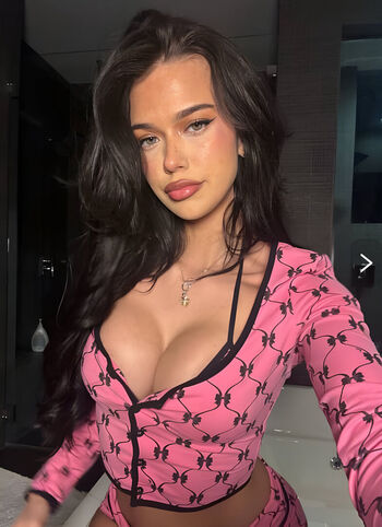 Full leaked Luvstruck  page private photo