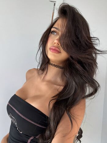 Full leaked Luvstruck page private photo