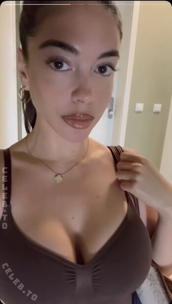 Full leaked Lya aylin page private photo