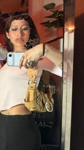 Full leaked Lycheenotes private photo