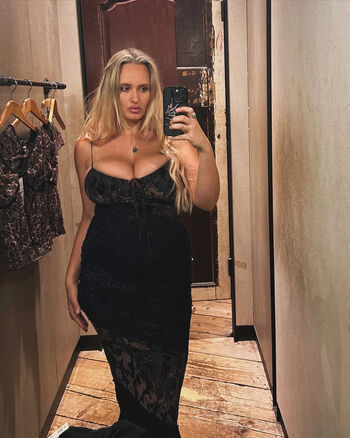 Full leaked Lydia whitaker page private photo