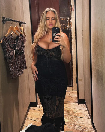 Full leaked Lydia whitaker page private photo