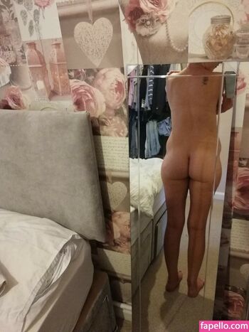 Full leaked Lyl private photo