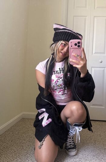 Full leaked Lyladotfit private photo