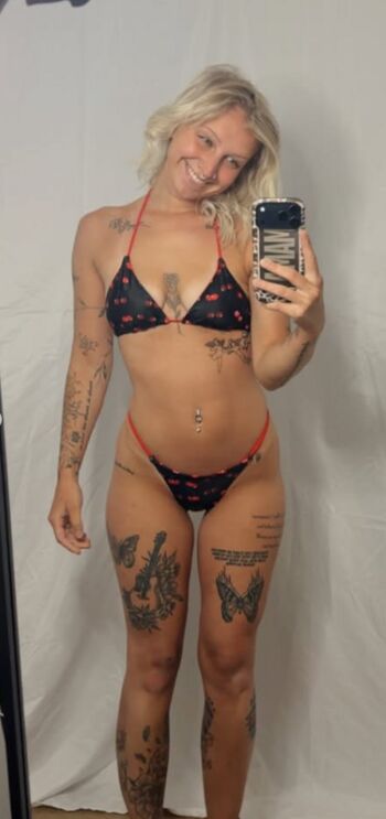 Full leaked Lynds walker private photo