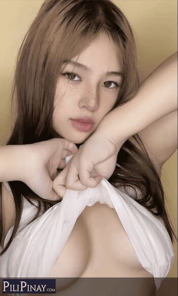 Full leaked Lyninii private photo