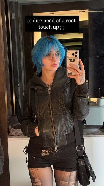 Full leaked Lyra crow  page private onlyfans photo