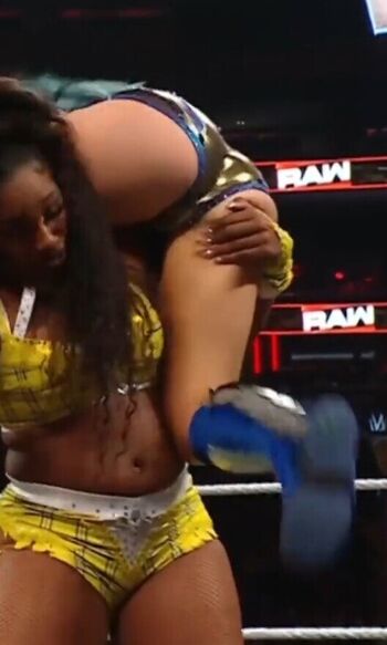 Full leaked Lyra valkyria page private photo