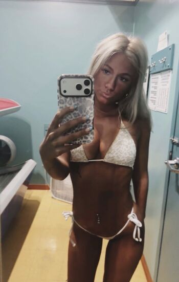 Full leaked Lyren strate private photo