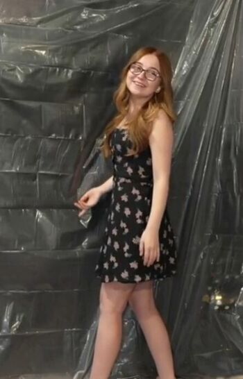 Full leaked Lyssaurora page private photo