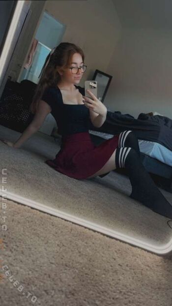 Full leaked Lyssaurora page private photo