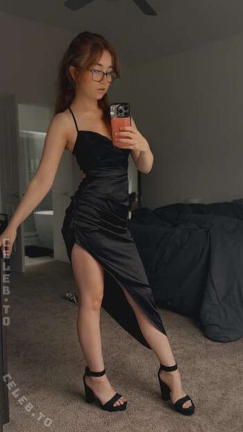 Full leaked Lyssaurora page private photo