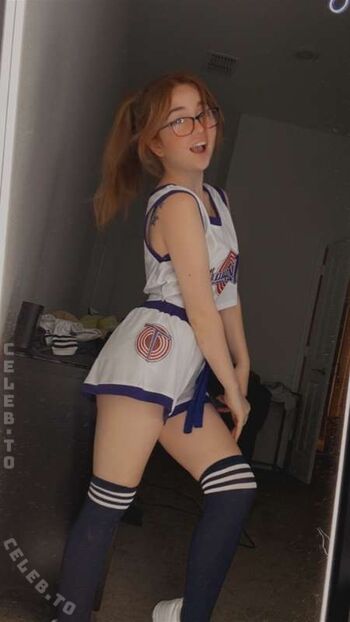 Full leaked Lyssaurora page private photo