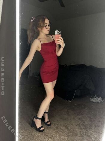 Full leaked Lyssaurora page private photo
