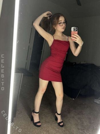 Full leaked Lyssaurora page private photo