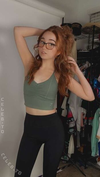 Full leaked Lyssaurora page private photo